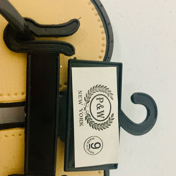 Reduced. Multi-color beaded sandals - Picture 6 of 6